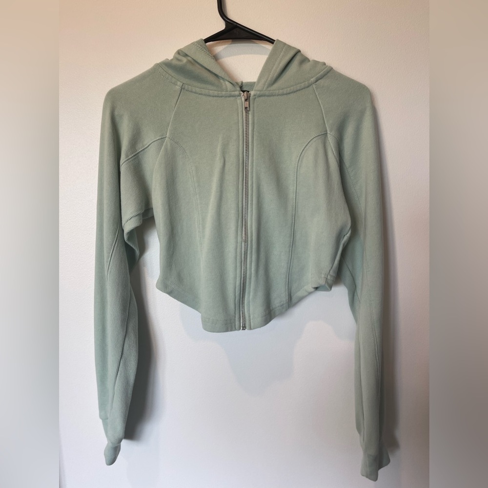 Cropped Zip Up